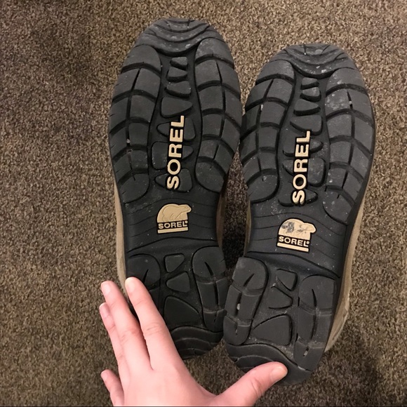 Tan Sorel winter boots, worn before but in solid condition, size 9.5 - Picture 8 of 8